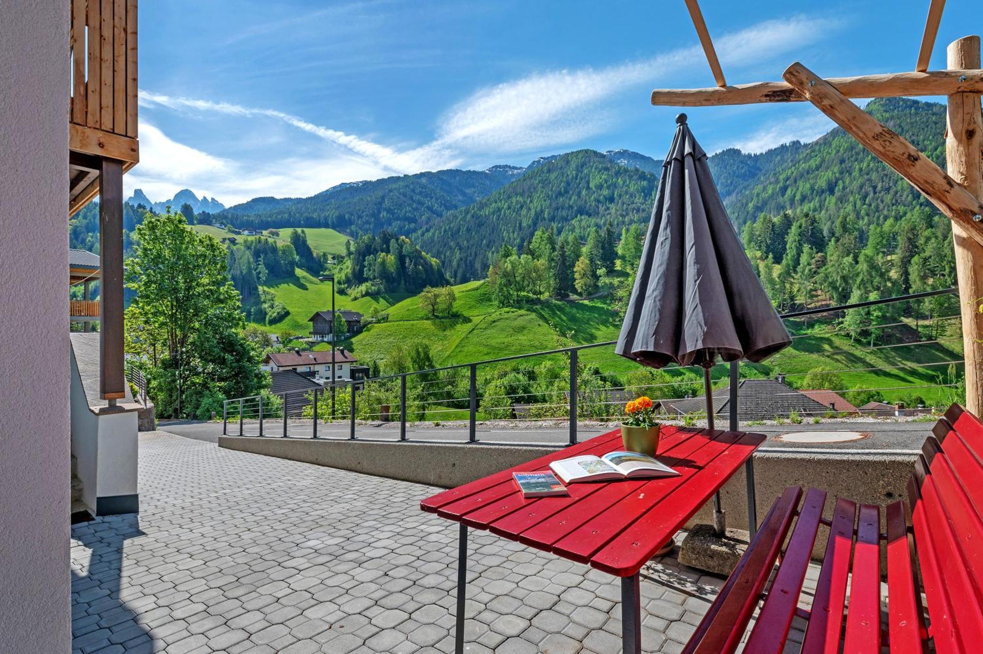 Villa Anna Villnoess San Pietro  ภายนอก รูปภาพ